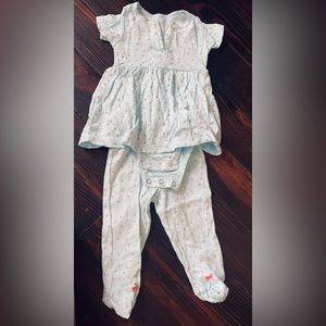 Carter’s two piece blue and pink set with rose detail. Never worn, EUC.